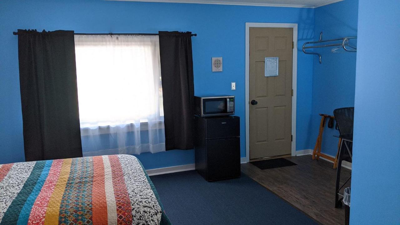 Blue Ridge Motel Schroon Lake Ngoại thất bức ảnh