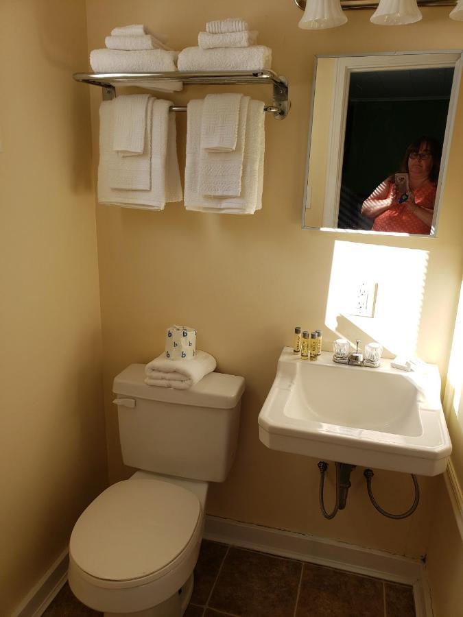Blue Ridge Motel Schroon Lake Ngoại thất bức ảnh