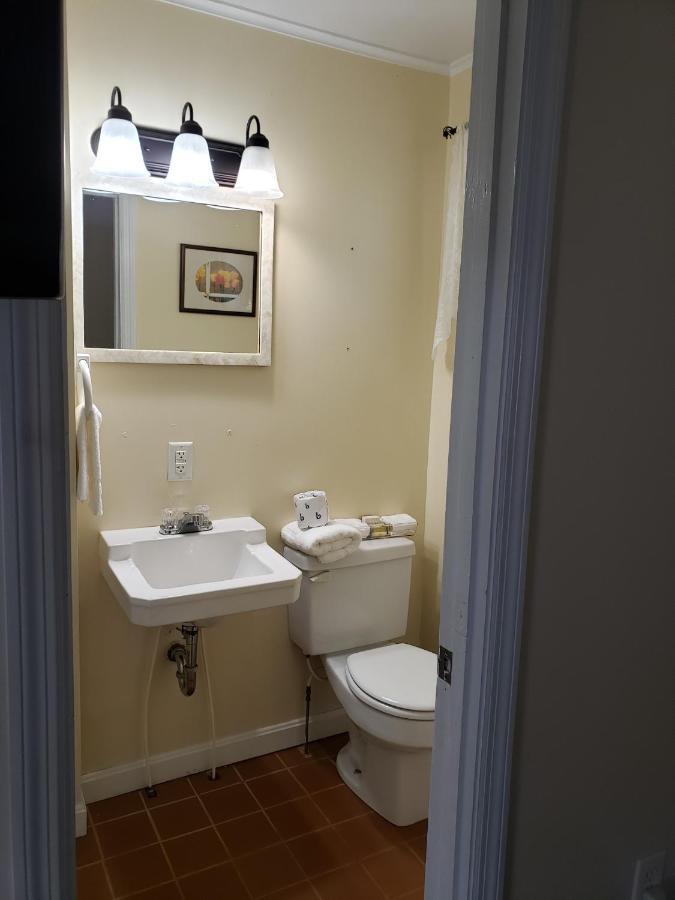 Blue Ridge Motel Schroon Lake Ngoại thất bức ảnh