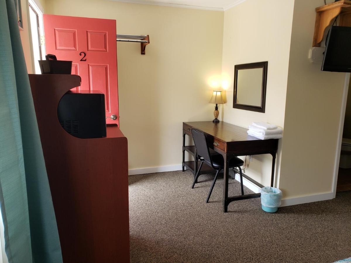 Blue Ridge Motel Schroon Lake Ngoại thất bức ảnh